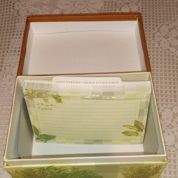 C. R. GIBSON GREEN COLORFUL RECIPE BOX - Picture 7 of 7